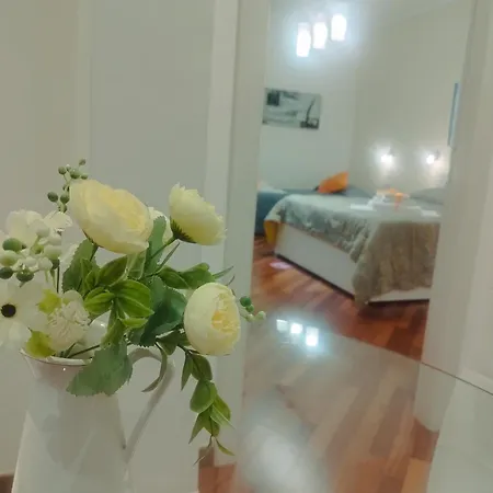 Residenza Piazza Moro 3* Бари